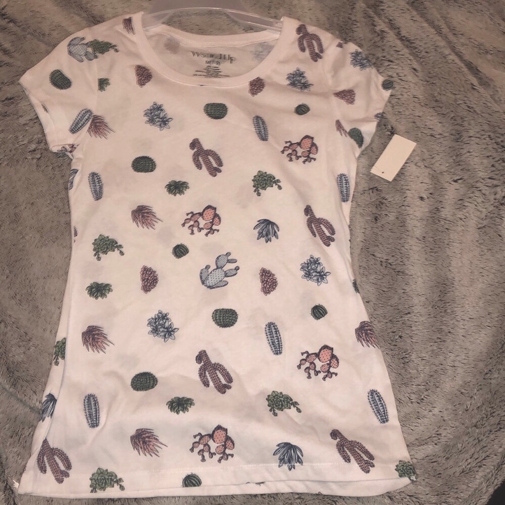 π3 for $15 Cactus comfy cute short sleeve tshirt - Picture 2 of 5